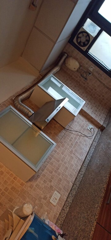 Furnished Amenities in 4 BHK Apartment at Eros Kenwood Tower, Charmwood Village – for Sale