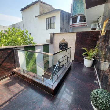Balcony in 3 BHK Builder Floor at Nehru Nagar Iii – for Sale