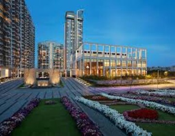Swimming Pool in 3.5 BHK Apartment at M3M Golf Hills, Sector 79 – for Sale