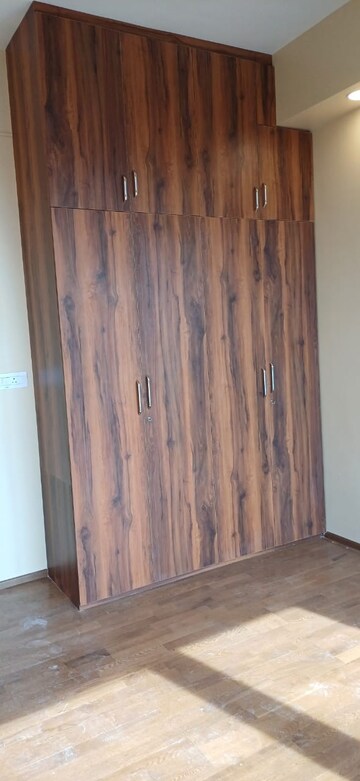 Furnished Amenities in 2 BHK Apartment at Gaur Atulyam, Omicron I Greater Noida – for Sale