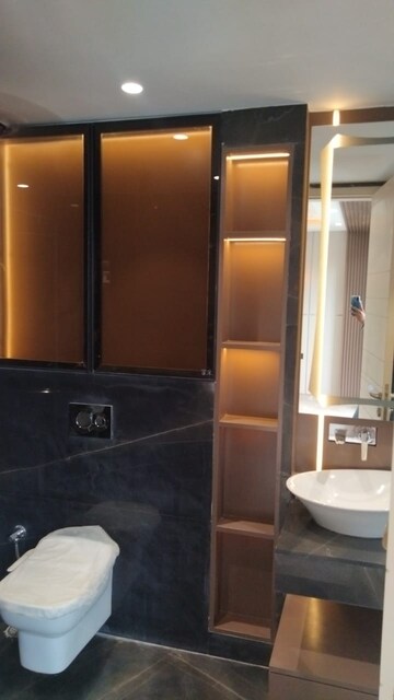 Furnished Amenities in 4 BHK Builder Floor at Anand Vihar – for Sale