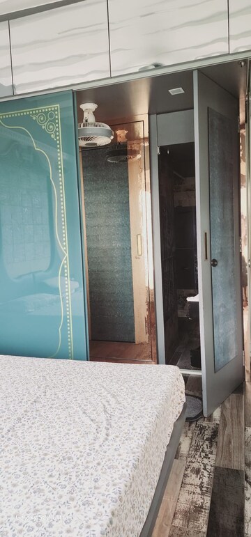 Building Lobby in 2 BHK Apartment at Rohan Lifescapes Mirage, Matunga West – for Sale