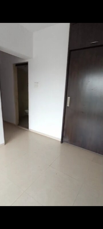 Room in 2 BHK Apartment at Gaurav Woods, Mira Road – for Sale