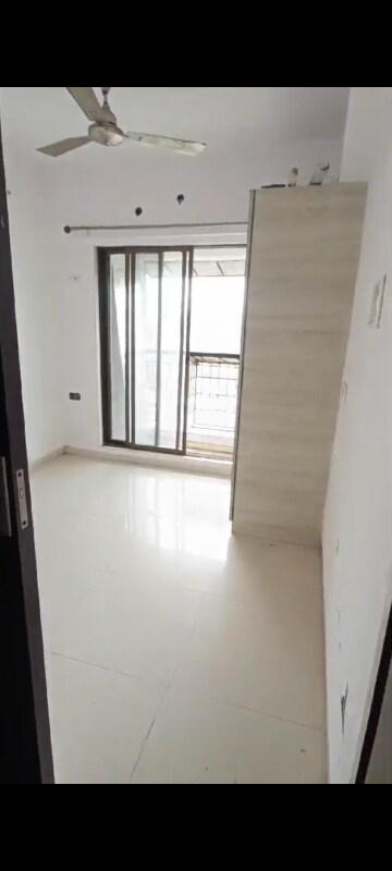 Room in 2 BHK Apartment at Gaurav Woods, Mira Road – for Sale