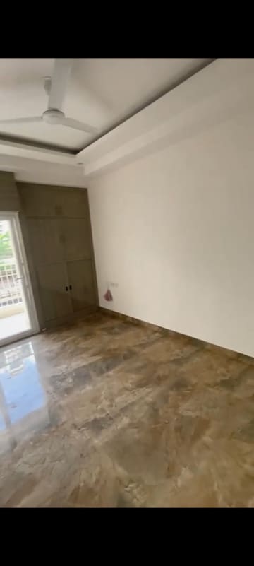 Room in 2 BHK Apartment at JKG Palm Resort, Raj Nagar Extension – for Sale