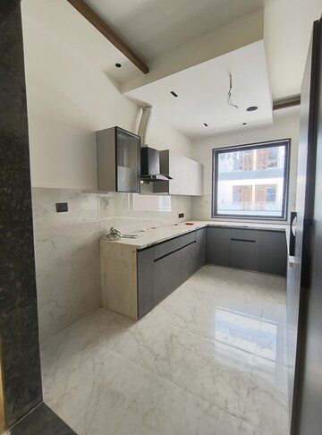Kitchen in 3 BHK Builder Floor at Green Fields Colony – for Sale