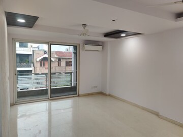 Room in 6+ BHK Independent House at Pitampura – for Sale