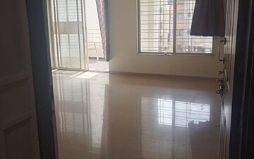 Room in 2 BHK Apartment at Nirman Viva Phase II, Ambegaon Budruk – for Rent