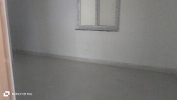 Room in 2 BHK Apartment at GS Infra Setty Yellow Meadows, Dundigal – for Sale