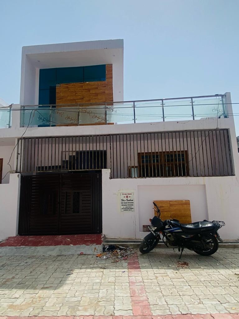 2 BHK Independent House For Rent in Gomti Nagar Lucknow  7215432