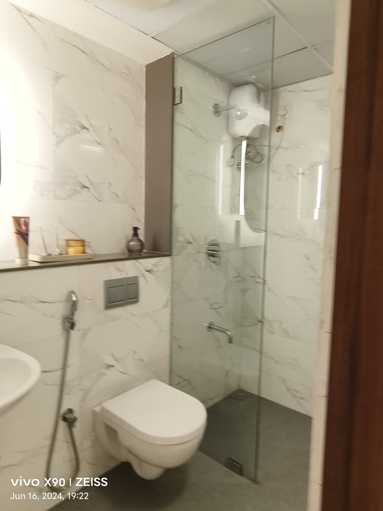 Bathroom, lodha-palava-olivia-b 3 Bedroom 900 Sq.Ft. Apartment In Dombivli East Thane 7215491