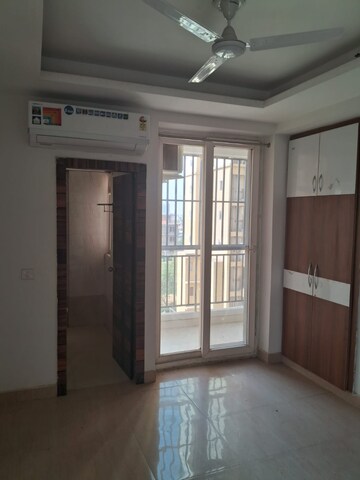 Room in 2.5 BHK Apartment at Buddha Marg – for Sale