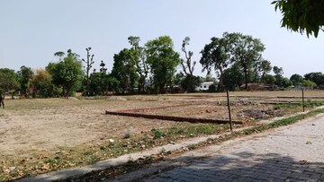 Plot Area in  Plot at Malhan View Apartments, JakhaN-Rajpur Road – for Sale