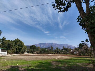 Plot Area in  Plot at Malhan View Apartments, JakhaN-Rajpur Road – for Sale