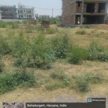  Plot For Sale in Sector 02