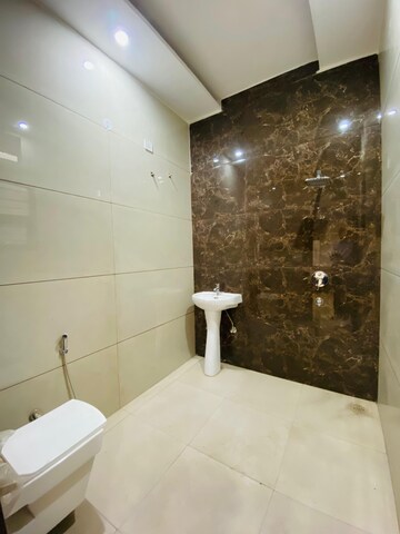 Furnished Amenities in 3 BHK Villa at Ambala Highway – for Sale