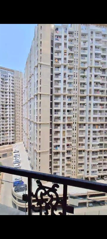 2 BHK Apartment For Sale in JK Iris, Mira Road