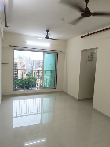 Room in 1 BHK Apartment at Vihang Valley Phase 3, Kasarvadavali – for Sale