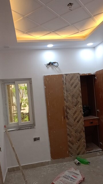 Furnished Amenities in 3 BHK Apartment at Sector 3 Dwarka – for Sale