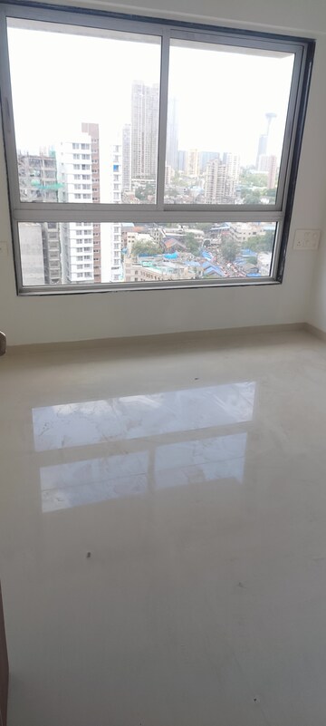 Room in 1 BHK Apartment at Chintamani Aryavrat, Dadar West – for Sale