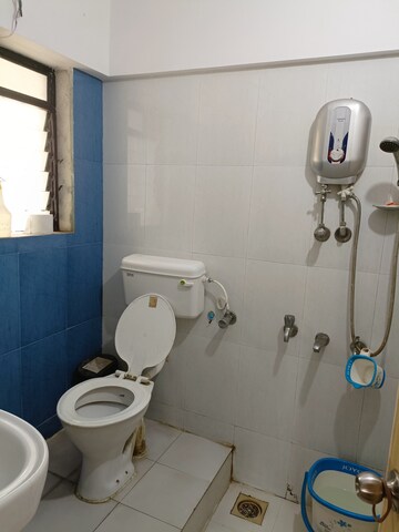 Bathroom in 2 BHK Apartment at Unnathi Woods Phase 1 And 2, Ghodbunder Road – for Sale