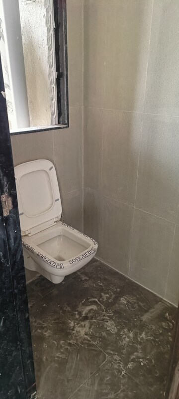 Bathroom in 1 BHK Apartment at Chintamani Aryavrat, Dadar West – for Sale