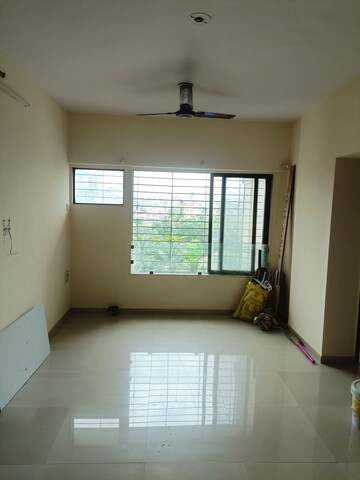 Bedroom in 2 BHK Apartment at Everest World Lavender, Kolshet Road – for Sale