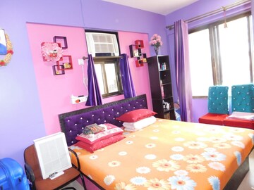 Bedroom in 2 BHK Apartment at Lake Florence, Powai – for Sale