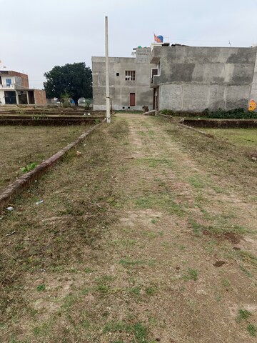  Plot – Garden View at Vasundhara RS Homes, Jankipuram - for Sale