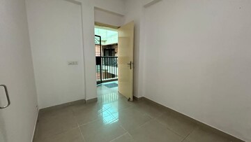 Room in 2 BHK Apartment at Panchsheel Greens II, Sector 16 Greater Noida – for Sale