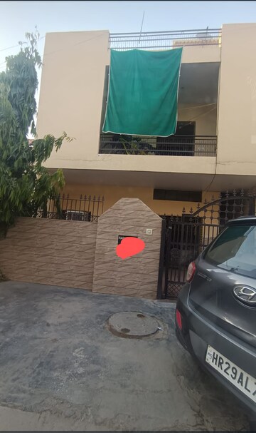 4 BHK Independent House For Sale in Sector 9