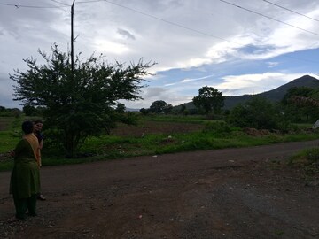  Plot For Sale in Pathardi