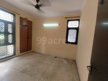 Room in 1 BHK Apartment at Sector 12 Dwarka – for Sale