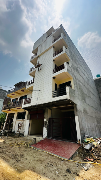 1 BHK Builder Floor For Resale in Sector Phi iv Greater Noida 7220510