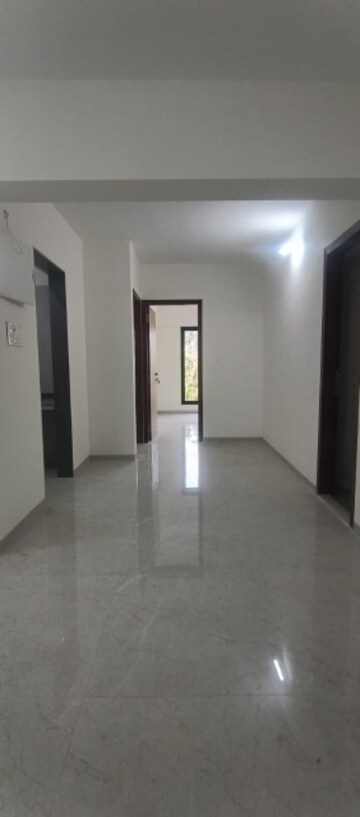 Room in 2 BHK Apartment at Kurla West – for Sale