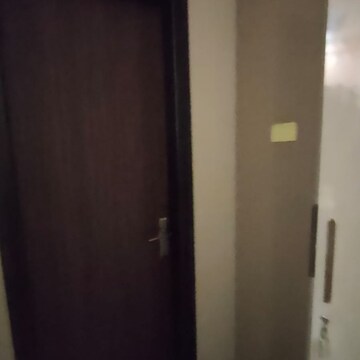 Furnished Amenities in 3 BHK Builder Floor at BPTP Amstoria, Sector 102 – for Sale