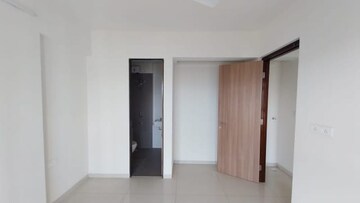 1 BHK Apartment For Sale in Godrej Tranquil, Kandivali East