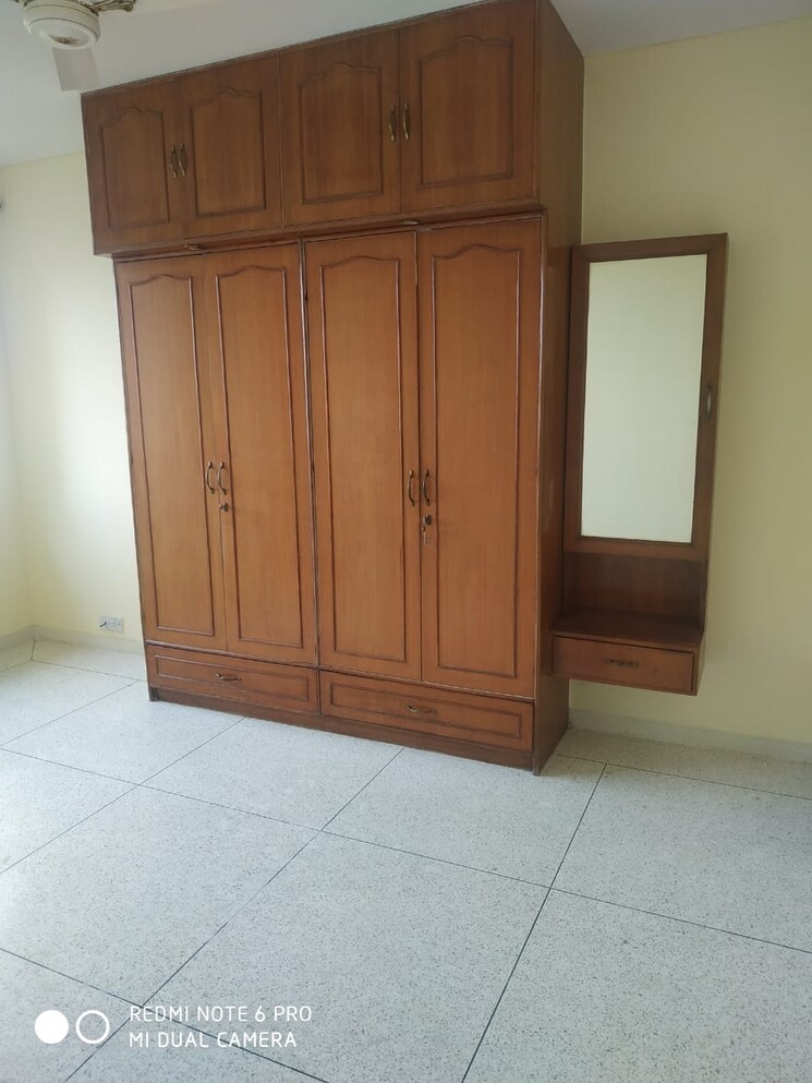 Room, dlf-ridgewood-estate 3 Bedroom 1371 Sq.Ft. Apartment In Dlf Phase iv Gurgaon 7221892