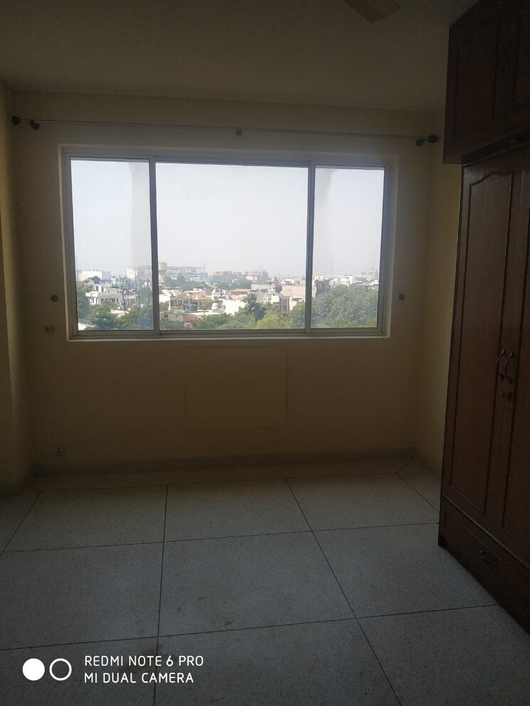 Room, dlf-ridgewood-estate 3 Bedroom 1371 Sq.Ft. Apartment In Dlf Phase iv Gurgaon 7221892