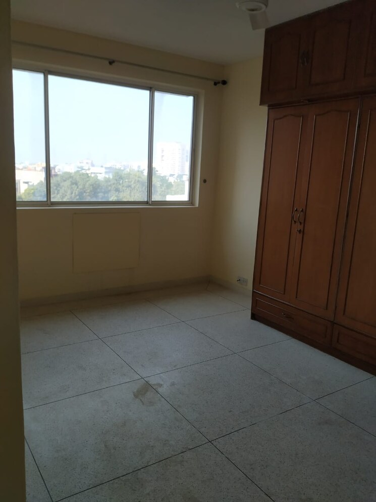 Room, dlf-ridgewood-estate 3 Bedroom 1371 Sq.Ft. Apartment In Dlf Phase iv Gurgaon 7221892