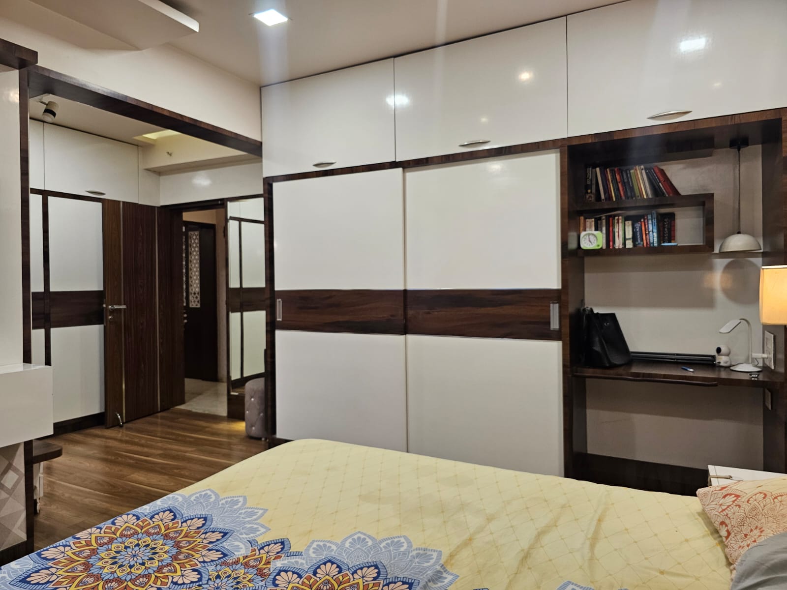 Rental 3.5 Bedroom 14000 Sq.Ft. Apartment in Gera Trinity Towers, Kharadi Pune 7221985