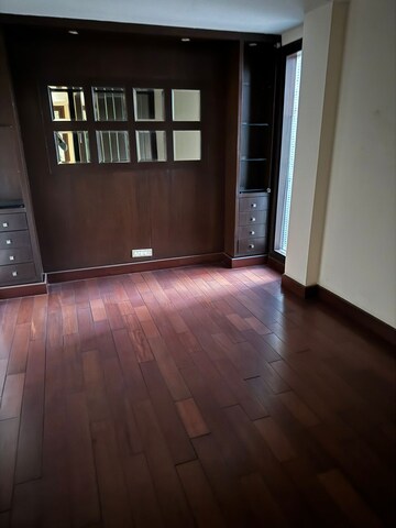 Room in 1 BHK Builder Floor at Asaf Nagar – for Sale
