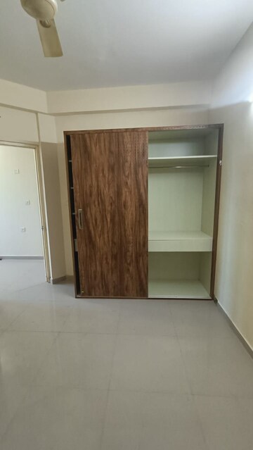 Room in 2.5 BHK Apartment at Pyramid Urban Homes 2, Sector 86 – for Sale