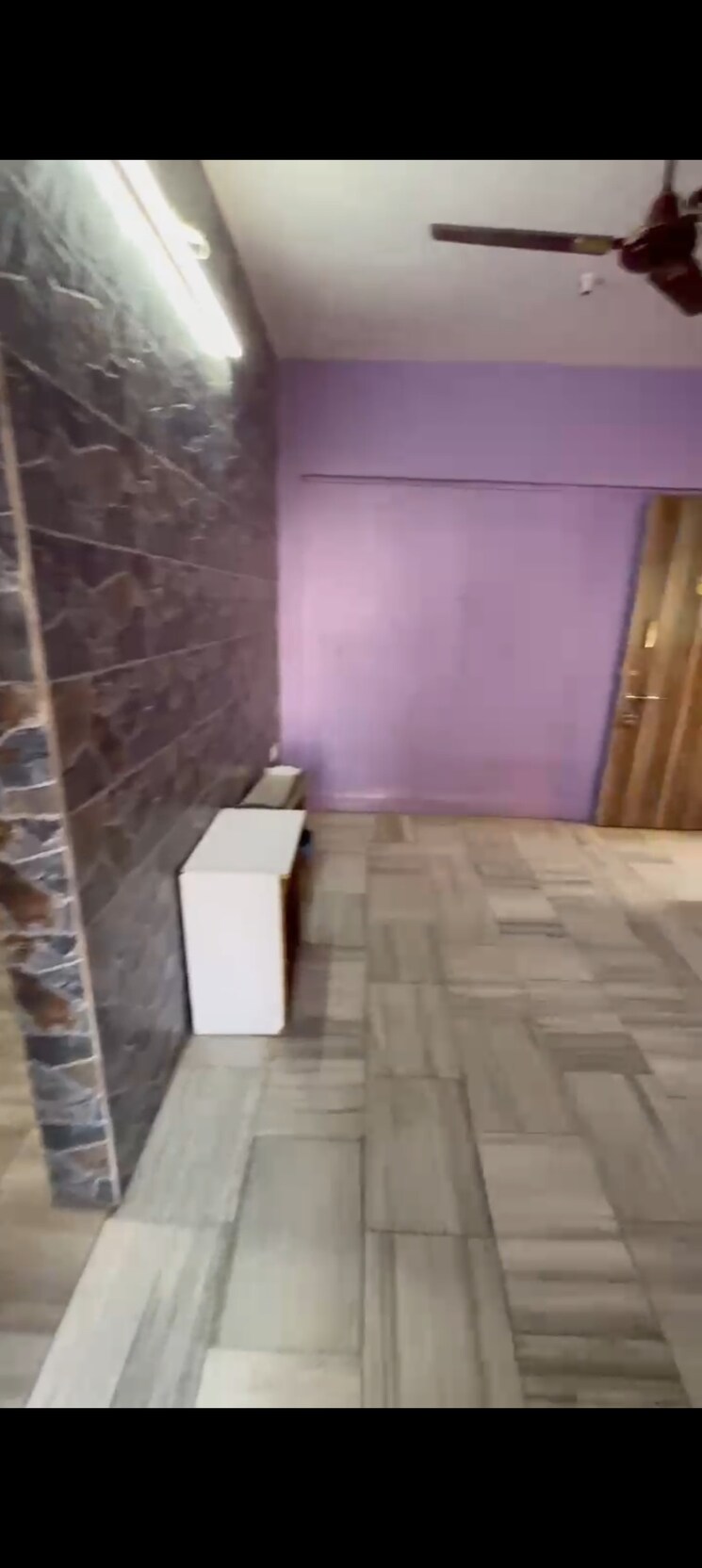 Bathroom, lok-upvan-apartment-phase-2 1 Bedroom 550 Sq.Ft. Apartment In Vasant Vihar Thane 7223063