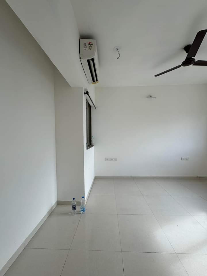 1.5 BHK Apartment For Rent in Lodha Splendora Ghodbunder Road Thane  7223066