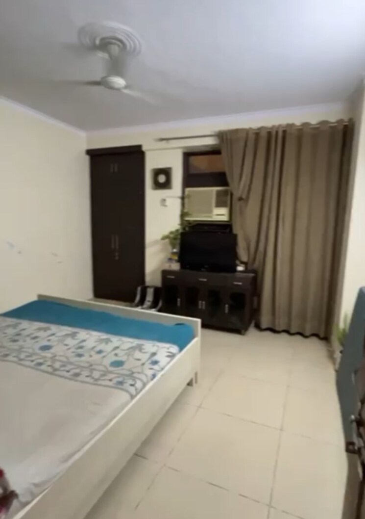 Bedroom, khushboo-cghs 3 Bedroom 1890 Sq.Ft. Apartment In Sector 9a Gurgaon 7223098