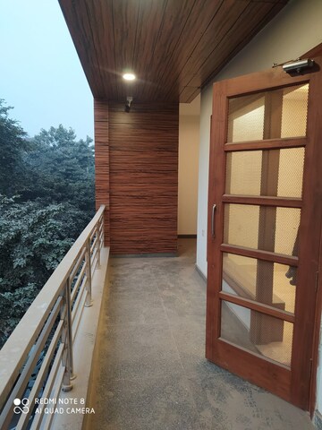 Balcony in 3 BHK Builder Floor at Sector 51 – for Rent