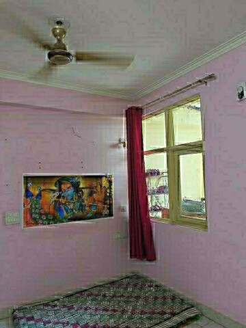 Room in 2.5 BHK Apartment at SVP Gulmohur Greens, Mohan Nagar – for Sale