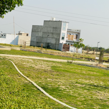  Plot – Garden View at Sultanpur Road - for Sale