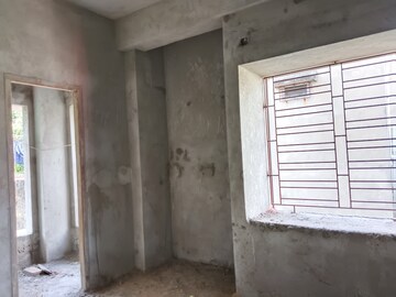 Room in 2 BHK Apartment at Behala – for Sale